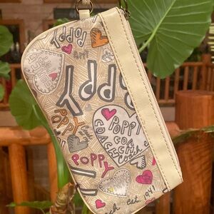 Coach Poppy Wristlet Purse Used